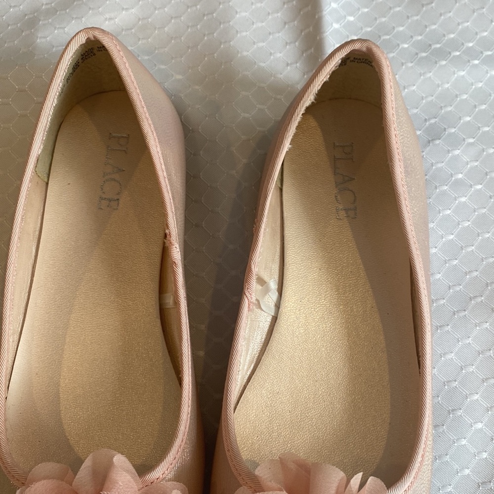 Worn once inside! Pink w/ toile and diamond accents in the flowers, rubber soles - Picture 4 of 7